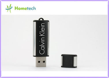 Klassischer Plastik-USB-Blitz-Antrieb, klassische USB-Scheibe, klassisches Pendrive